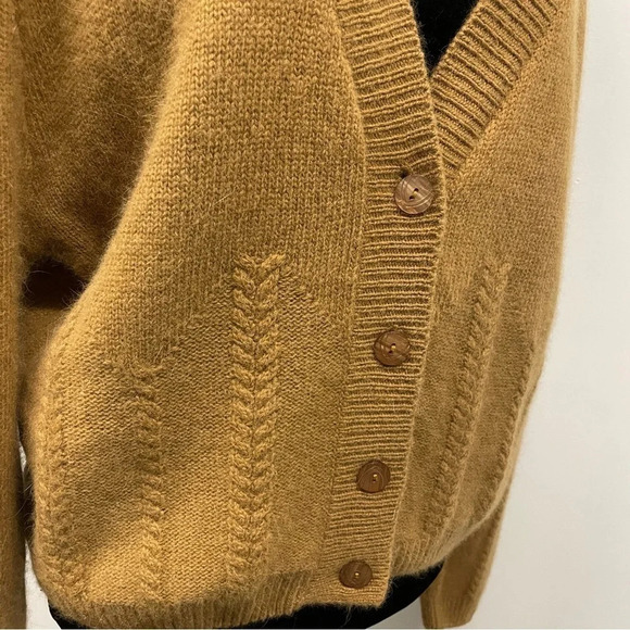 OBR Vintage Lambswool Angora Rabbit hair Crop Cardigan Sweater Made in Hong Kong - Picture 2 of 13